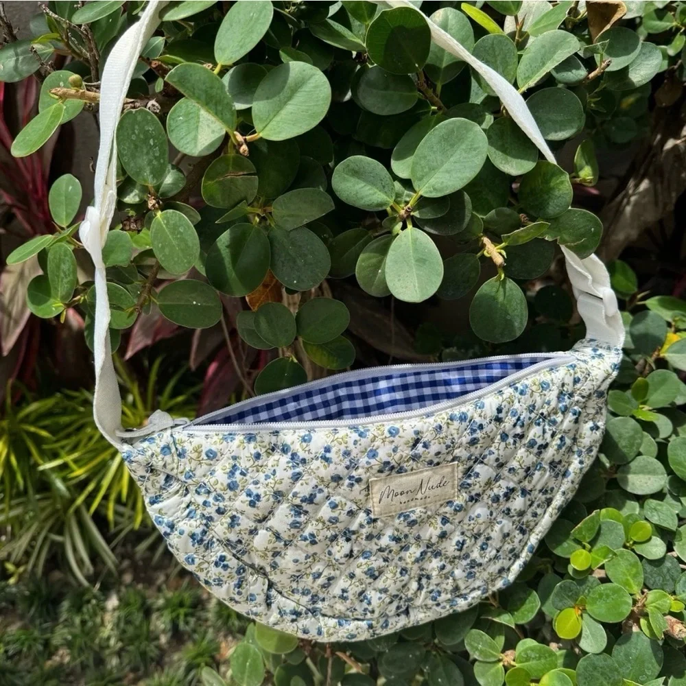 MOON NUDE SPRING MINI SHOULDER BAG -new in packaging -handcrafted